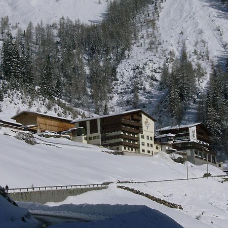Gästehaus Berghof Schöpf Längenfeld Exterior foto